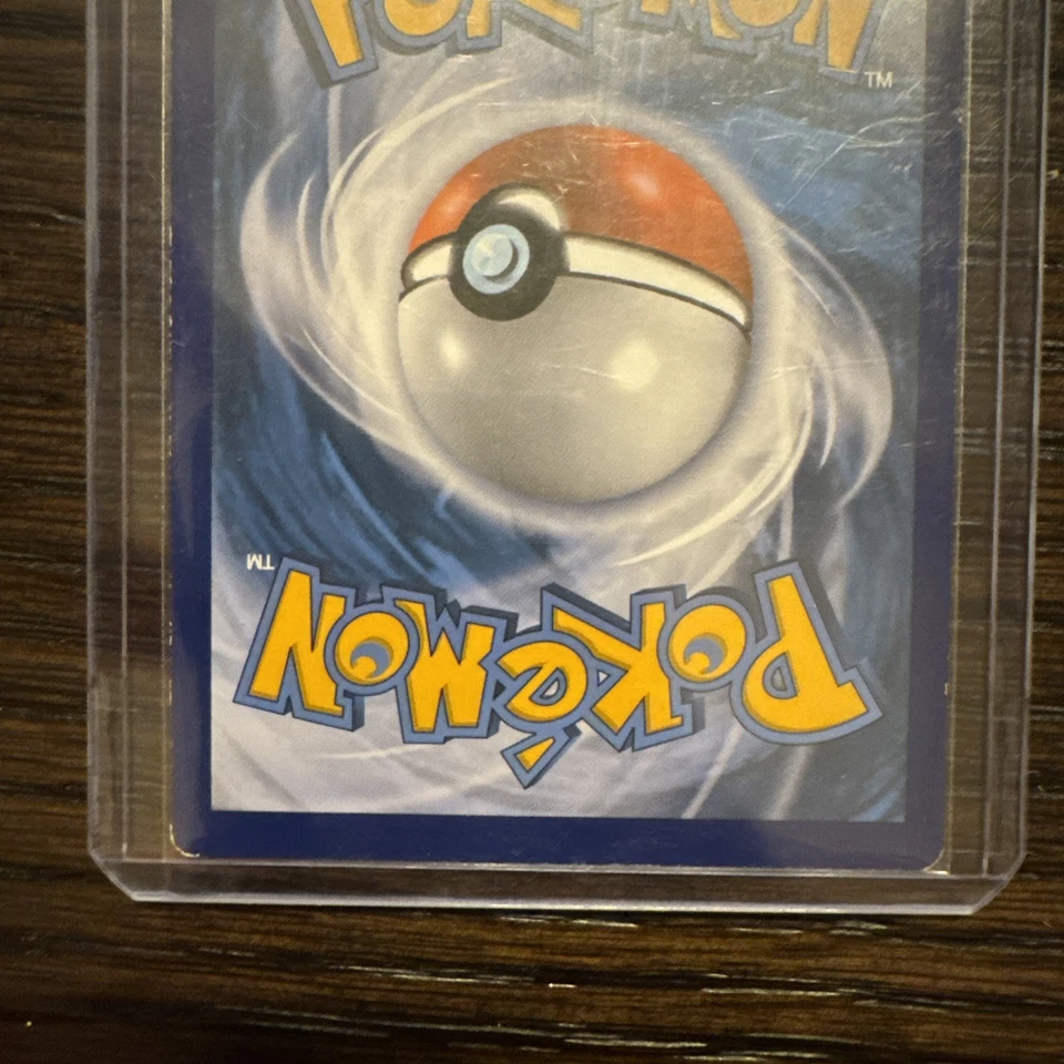 Pikachu 2016 Pokemon Generations : Radiant Collection Full Art RC29/RC32 - Image 4 of 4