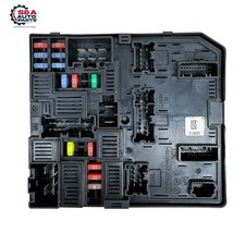 Nissan Rogue Sport 2017-2020 ENGINE POWER SUPPLY FUSE BOX RELAY BLOCK OEM