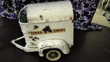 Vintage TONKA Farms Horse Trailer Cart c1958