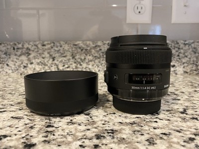 Sigma 30mm F1.4 DC HSM Art Lens Nikon F Mount APS-C - Sharp Prime