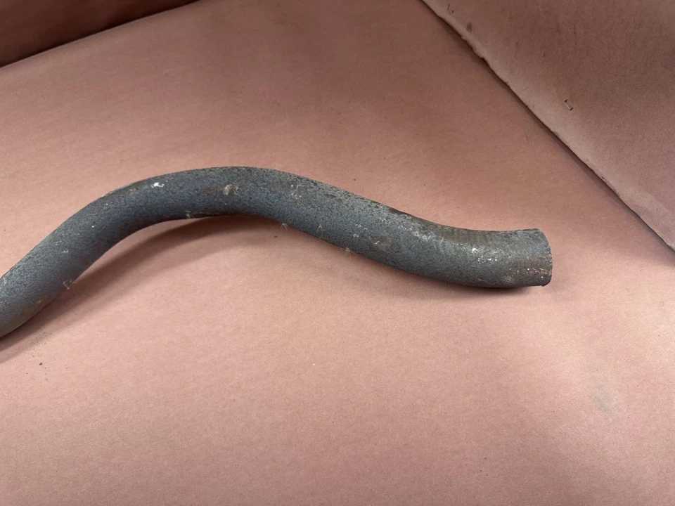 Средняя труба глушителя выхлопной системы BMW 2002 1502-2002tii задняя секция от оригинального производителя 93 000 миль - Изображение 3 из 4