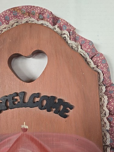 Vintage Folk Art Goose Welcome Sign Wood Hand Painted Fabric Border 18" - Picture 3 of 19