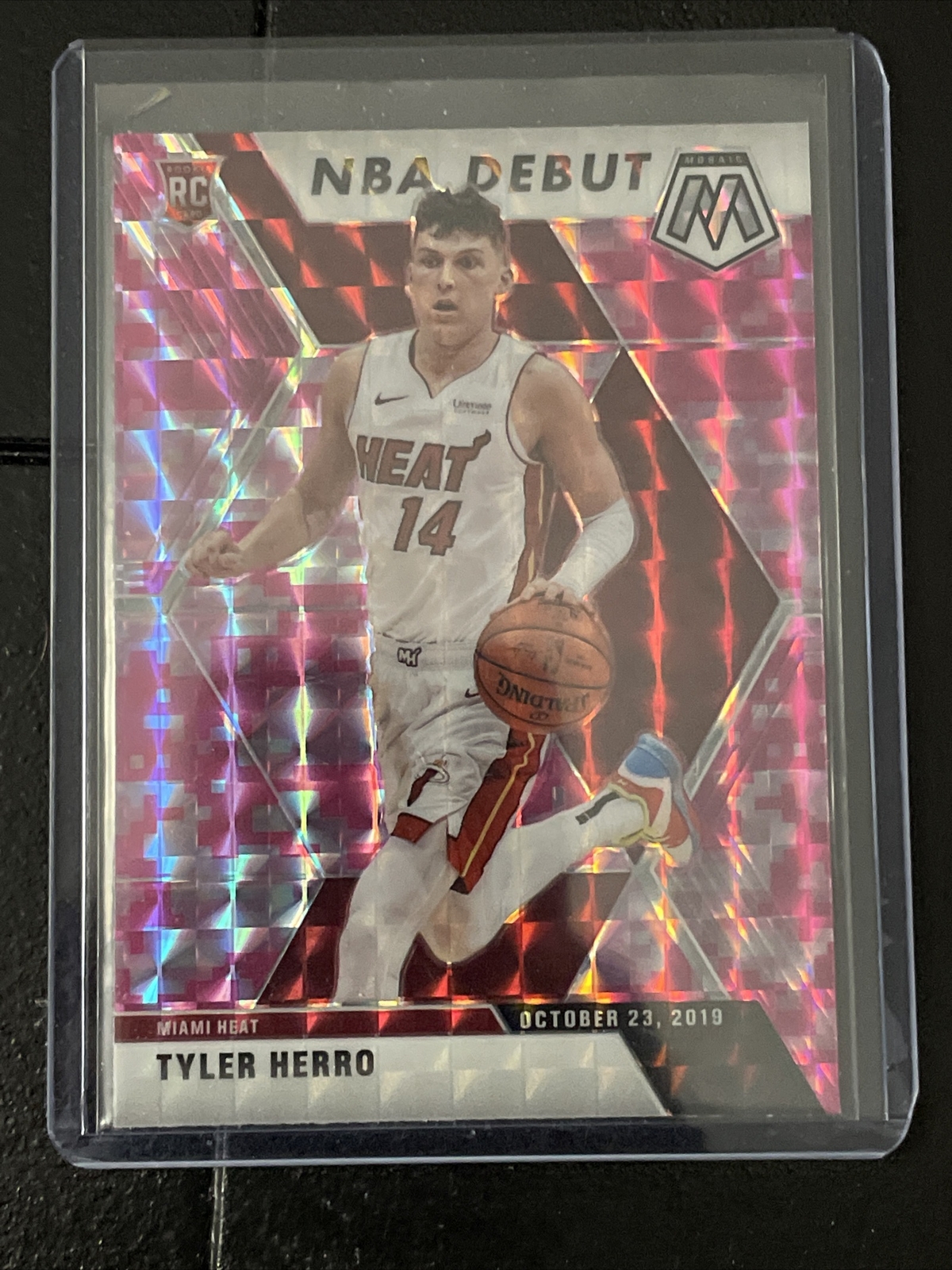 2019-20 Panini Mosaic Tyler Herro Pink Camo Prizm NBA Debut RC #280 Miami Heat