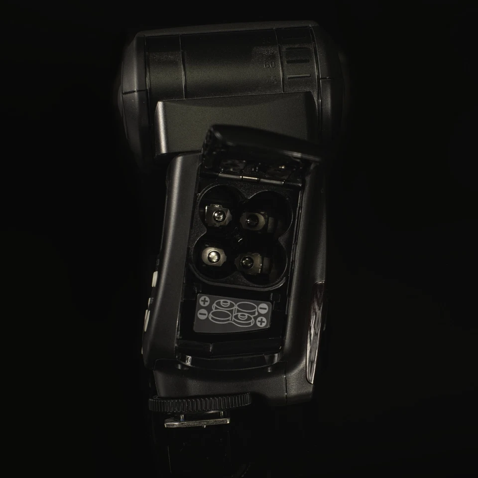 3x YONGNUO YN560 IV 2.4G Wireless Flash Speed Lite Light Canon Nikon DSLR Camera - Image 4 of 4