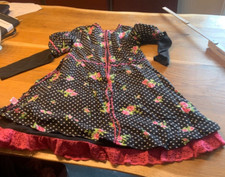 Süßes Kleid von Mim-Pi in Schwarz mit Blümchen  Gr. 10 - sehr guter Zustand 