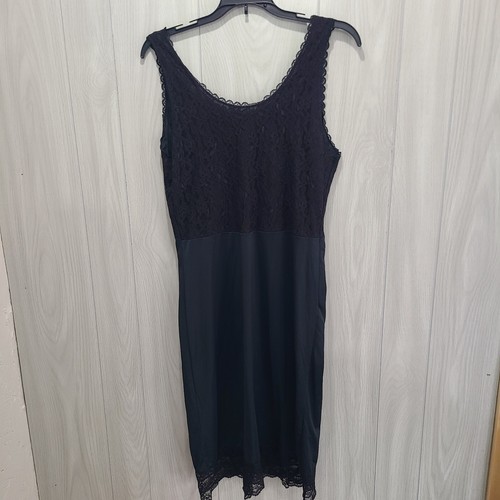 Vintage Velrose Black Lace Nightgown Size 36 USA Babydoll Witchy Goth Festival - Picture 4 of 9