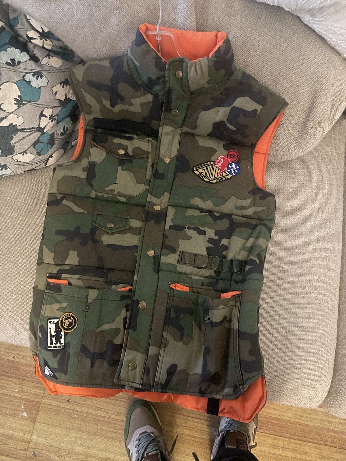 Picture 1 of 17