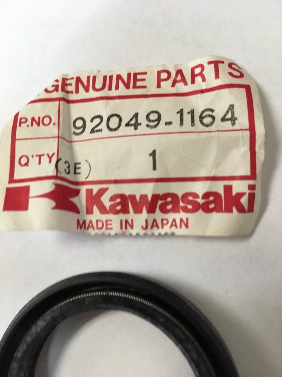 NOS Kawasaki OEM Front Fork Oil Seal 1983-1988 ZN1300 92049-1164