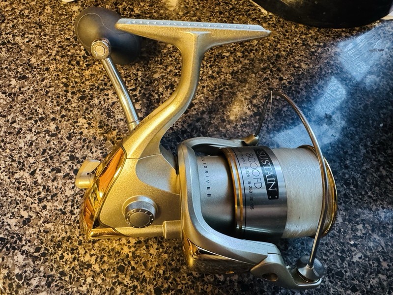 Shimano Sustain 8000FD Spinning Reel Size 8000 Silver/Gold/Black