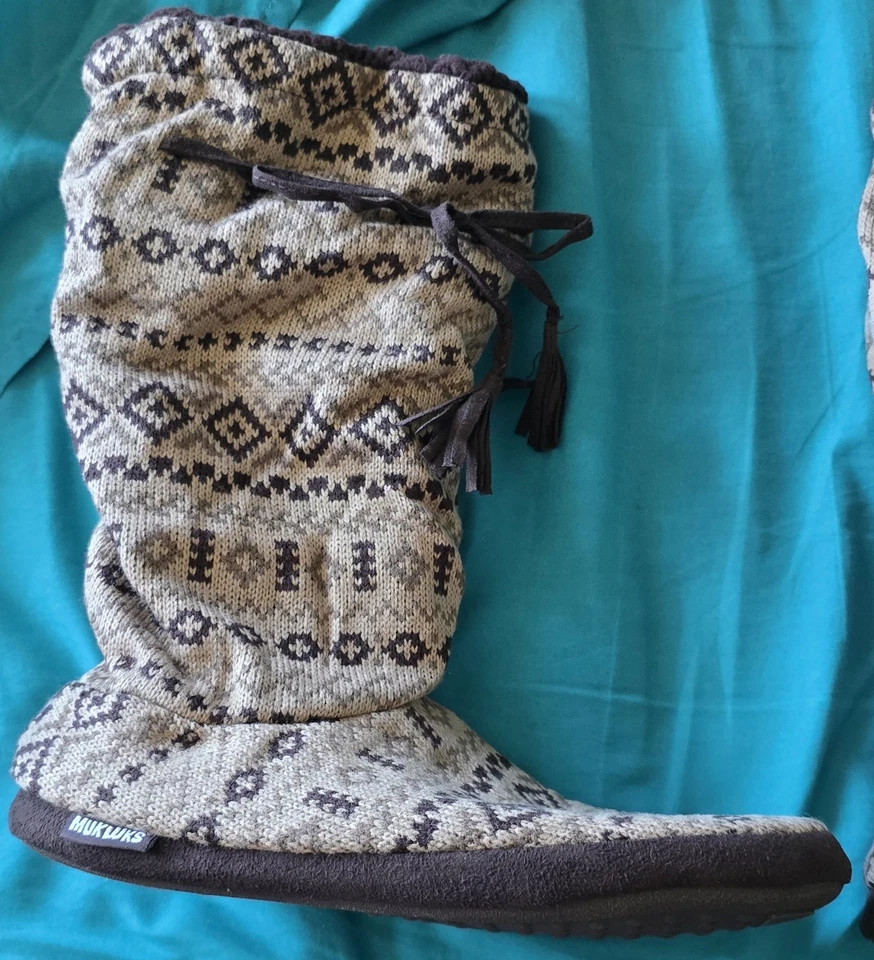 Mukluks #251 Fairisle Two Brown Large (Size 9/10) Boots - Image 4 of 4