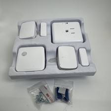 Samsung SmartThings Hub Wired with SmartSense...