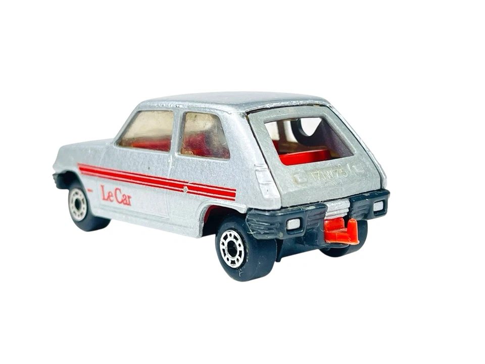 Matchbox Lesney Superfast MB21 Renault 5TL Le Car w/K Box - Image 3 of 4