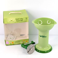 Green Sprouts Baby Food Mill 8 Ounce Makes Fresh Pureed Baby Food No BPA