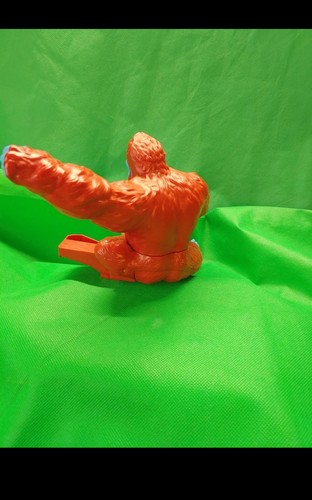 Hot Wheels Super Ultimate Garage Replacement Part - King Kong Gorilla Ape Figure - Picture 5 of 6