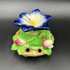 Vintage Maruhon Ware Art Pottery Flower Floral Frog Hand Painted