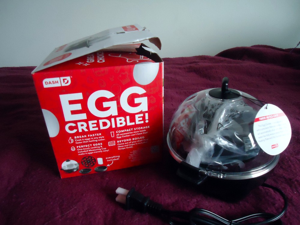 Dash Rapid Electric Egg Cooker with 6-Egg Capacity New in Box Dash Rapid Electric Egg Cooker with 6-Egg Capacity New in Box