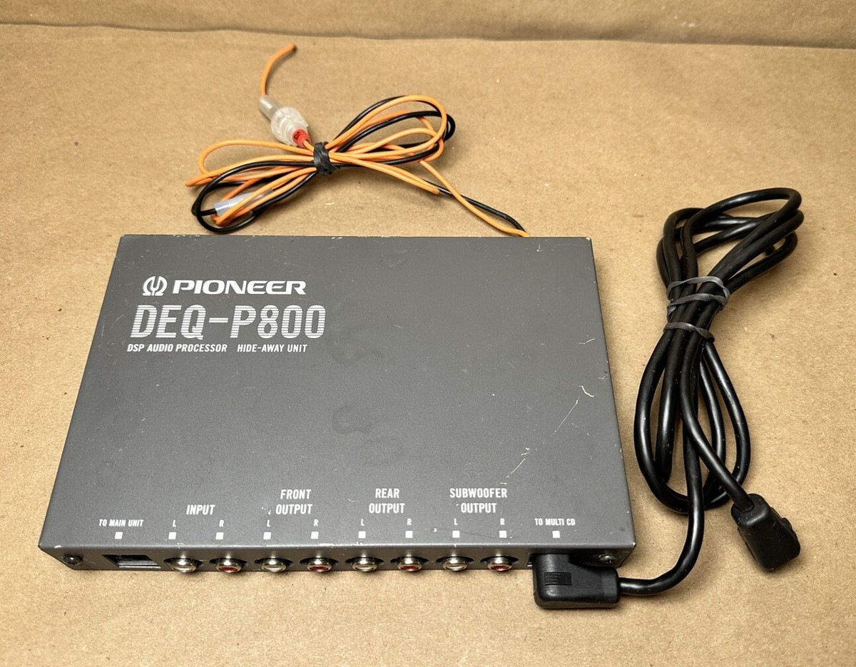 Pioneer DEQ-P800 Digital Equalizer | Has Some Cosmetic Wear Pioneer DEQ-P800 Digital Equalizer | Has Some Cosmetic Wear