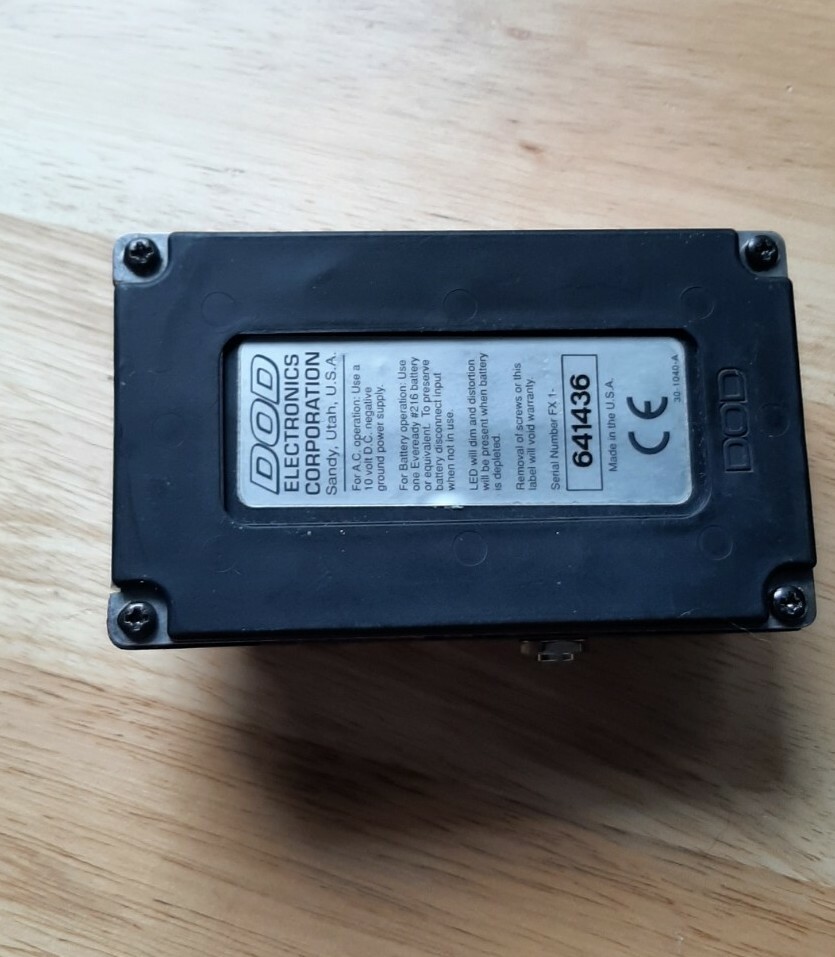 ☆激レア☆DOD Vibro Thang FX-22 動作品　USA製　[希少] What That Thang Do? The DOD FX22 Vibro Thang - YouTube