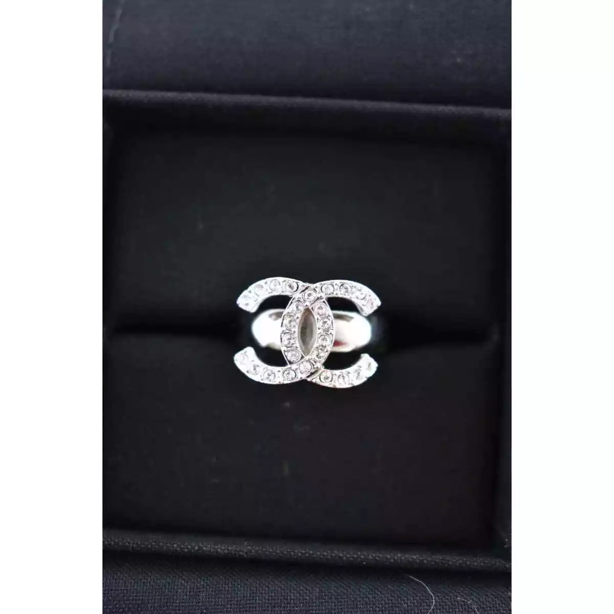 Chanel 22C Silver Crystal Interlocking CC Logo Metal Fashion Finger Ring 52  6