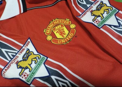 1998/2000 Umbro Manchester United Home L/S David Beckham #7 Shirt