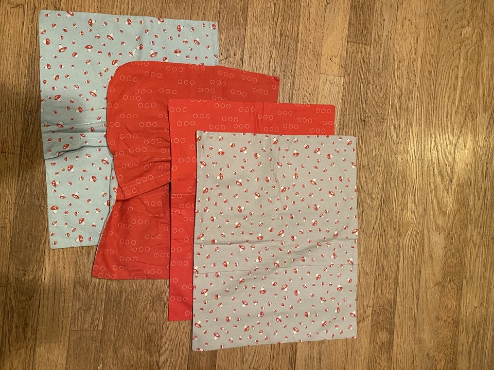 Ropa de cama hecha a medida para caperucita roja y cuna de zorro Foto 4 de 4