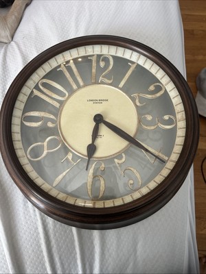 London Bridge Station Platform 2 Round Wall Clock