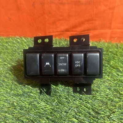 2006 2008 INFINITI FX35 LANE DEPARTURE OFF SNOW ON OFF VDC OFF SWITCH BLACK