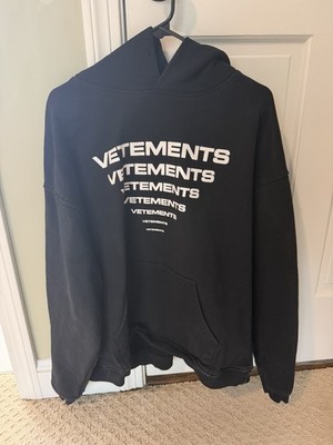 Vetements Men's Black Graphic Print Hoodie Cotton Long Sleeve M