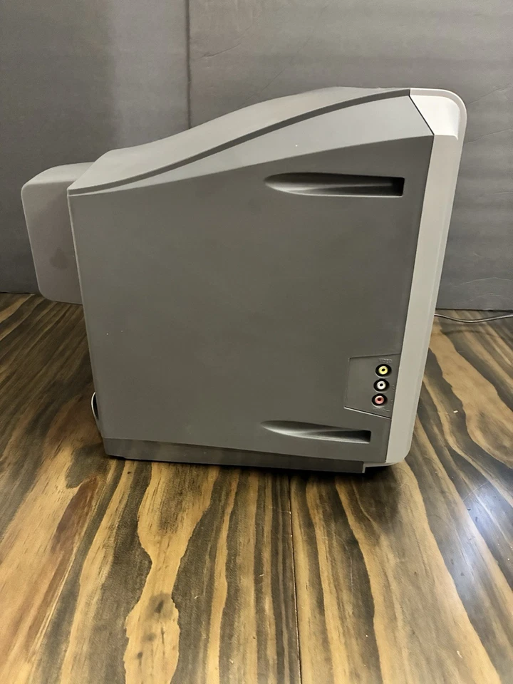 RCA 14" 14F512T S-Video Stereo TruFlat CRT TV No Remote Tested Works - Image 4 of 4