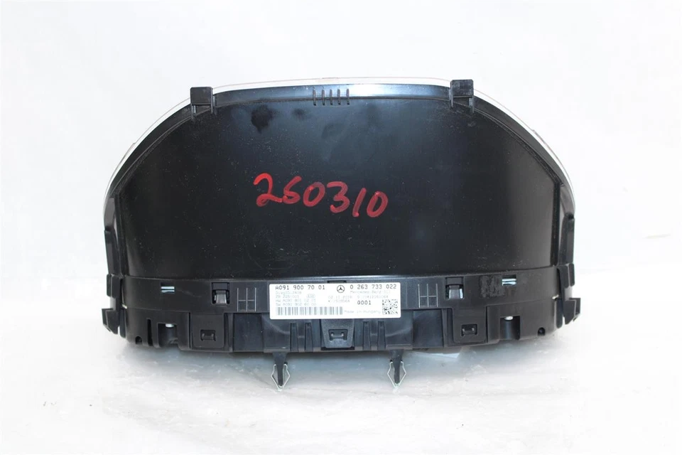 Used Speedometer Gauge fits: 2017 Infiniti QX30 cluster MPH w/navigation w/o sur Foto 2 de 4