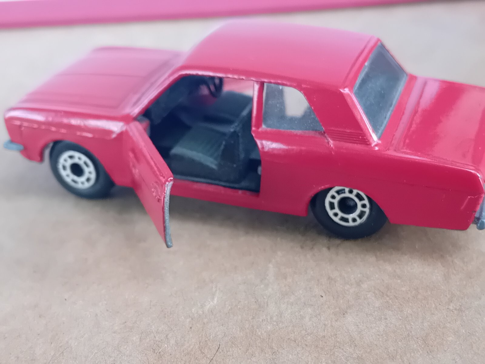 Picture 9 of 10
