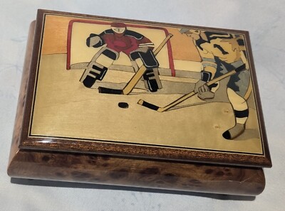 Reuge Hockey Musical Box Playing - That's What Friends are for