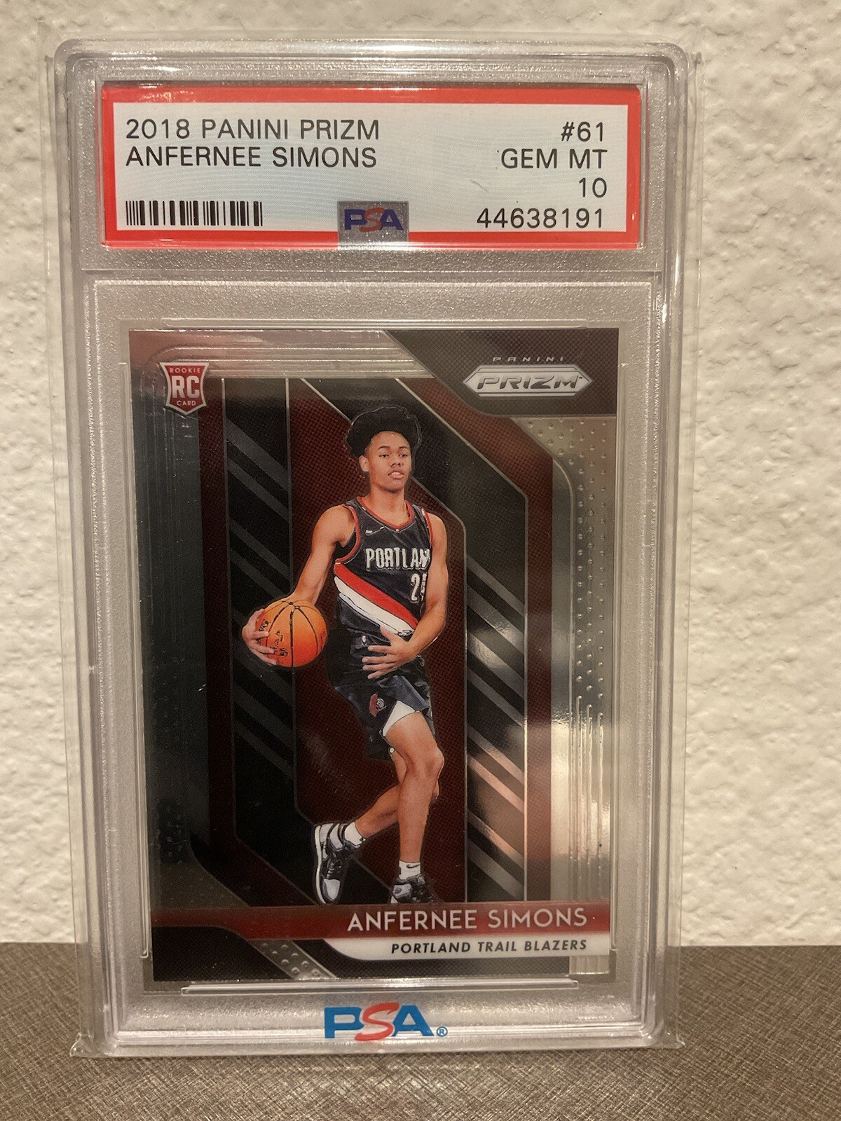 2018-19 Panini Prizm - Anfernee Simons #61 Ruby Wave Prizm (RC)