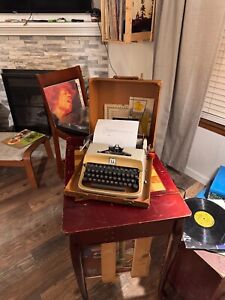 Underwood Golden Touch Typewriter | eBay Underwood Golden Touch Typewriter | eBay