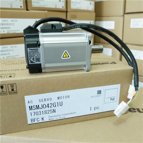 1PC Panasonic MSMJ042G1U Servo Motor New Expedited Shipping - Picture 1 of 3