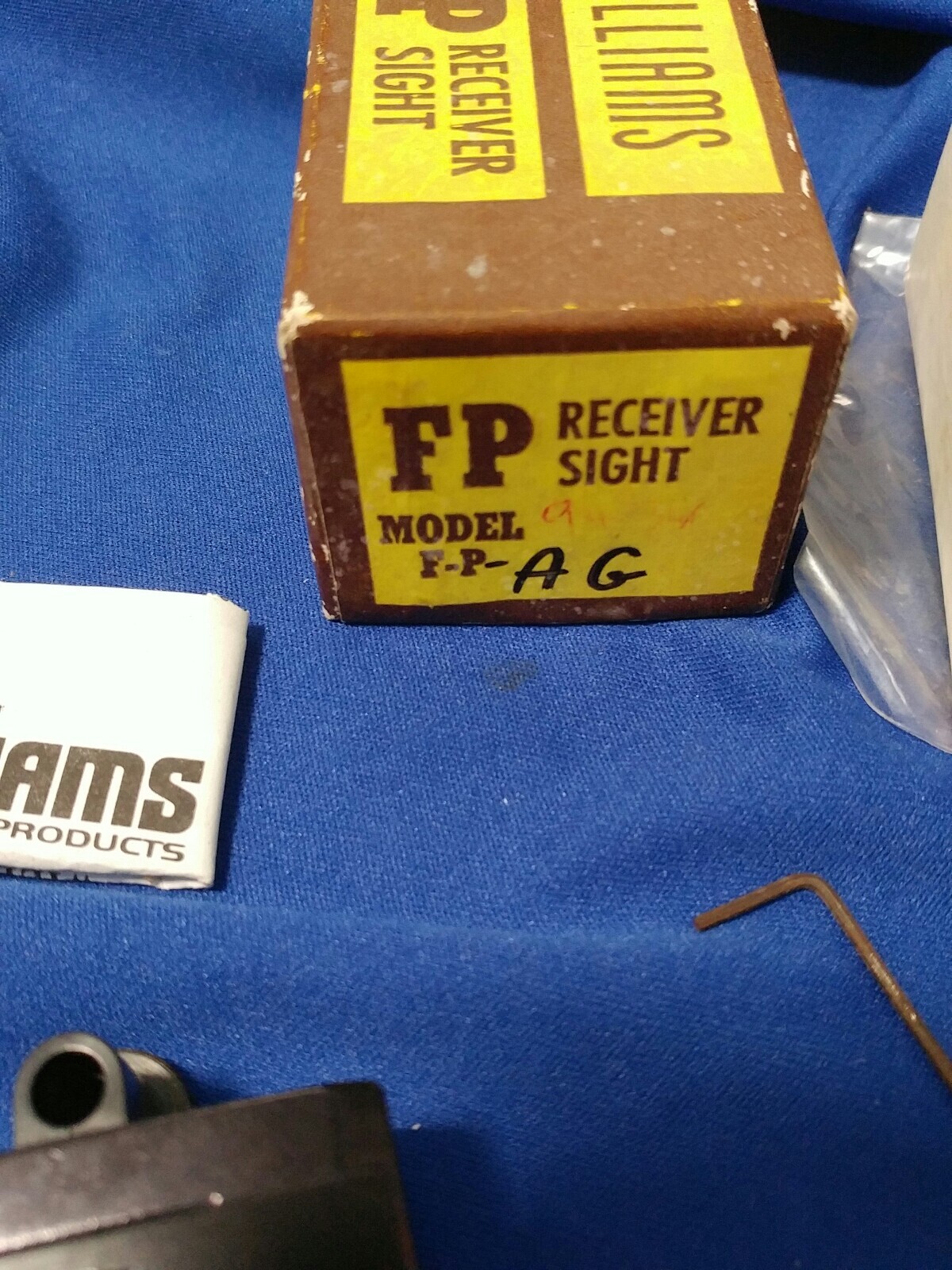WILLIAMS PEEP SIGHT FP RECEIVER SIGHT MODEL F P A G VINTAGE GUN SIGHT