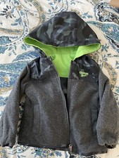 Oshkosh B  gosh Reversible Fleece Zip Up Jacket Toddler 2T Camo Gray And Green