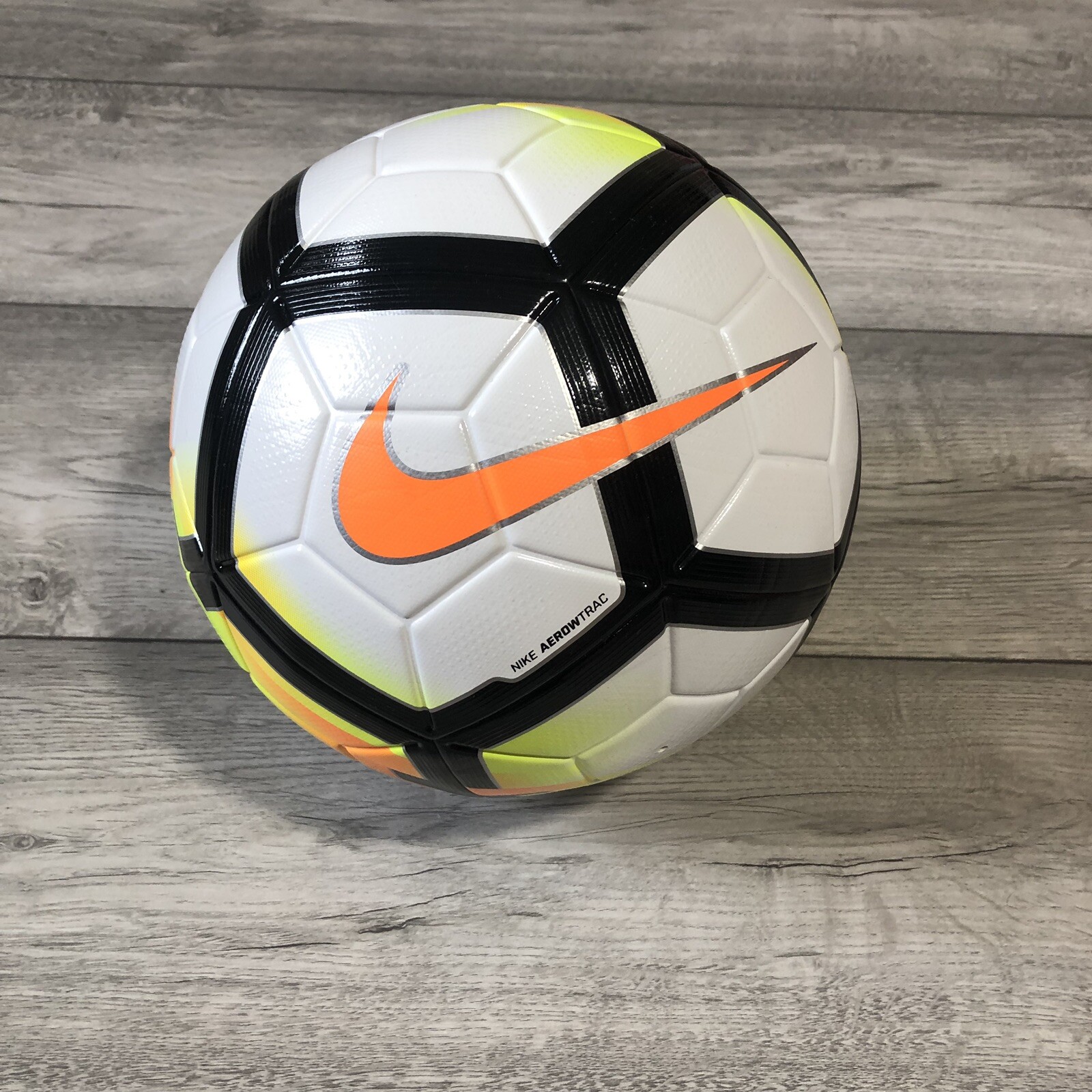 nike ordem ball size 5