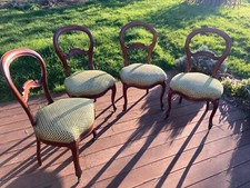 Lot de 4 chaises Louis Philippe – Acajou massif, XIXe siècle