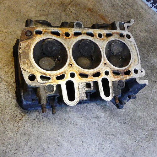 BMW K75 750 C EZ:88 Zylinderkopf 12V ML 38365