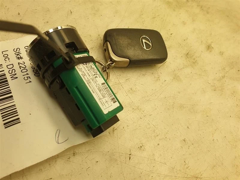 10 11 12 LEXUS RX350 ПЕРЕКЛЮЧАТЕЛЬ ЗАЖИГАНИЯ КНОПКА ЗАПУСКА - Изображение 3 из 4