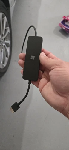 Microsoft 4K Wireless Display Adapter