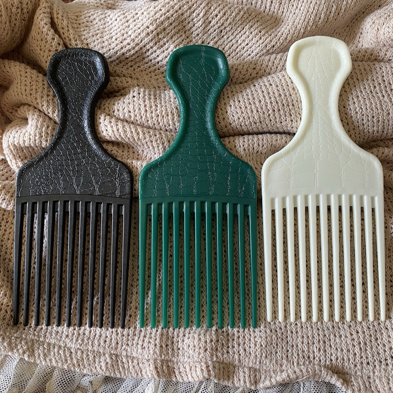 Vintage GOODY Plastic Hair Pick Afro Lift Comb Crocodile Textured 6.5" USA Lot