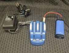 VEX Robotics 7.2V/9.6V Twin Fast Charger with AC Adapter and 7.2V Battery
