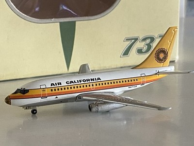 SMAC Seattle Model Aircraft Company Air California Boeing 737-100 1:400 N471GB