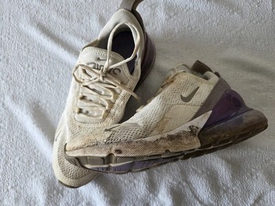 Nike AIR Max 270 Turnschuhe Gr. 39 Getragen Schmutzig Weiß Lila 