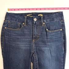 Seven 7 Women  s Tummyless High Rise Skinny Jean 4 Dark Wash
