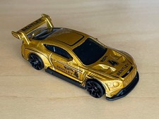 Hot Wheels / 2018 Bentley Continental GT3 / Spielzeug - Auto Nr. 4 / Farbe: gold