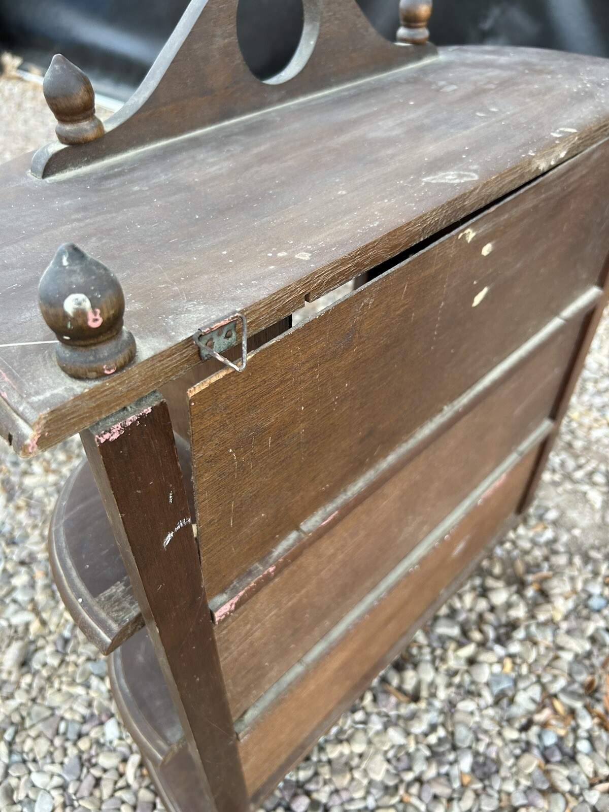 Vintage Curio Knick Knack Wall 20"Wx22Tx8"D 3 Shelves&Glass