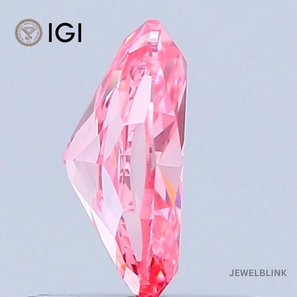 IGI Certified 0.78 Carat Fancy Vivid Pink VS1 Oval Shape CVD Lab Grown Diamond - Image 3 of 4